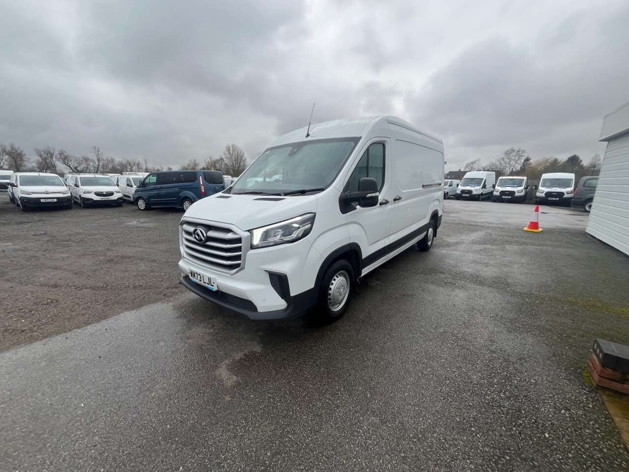 2024 MAXUS DELIVER 9 2024 MAXUS DELIVER 9