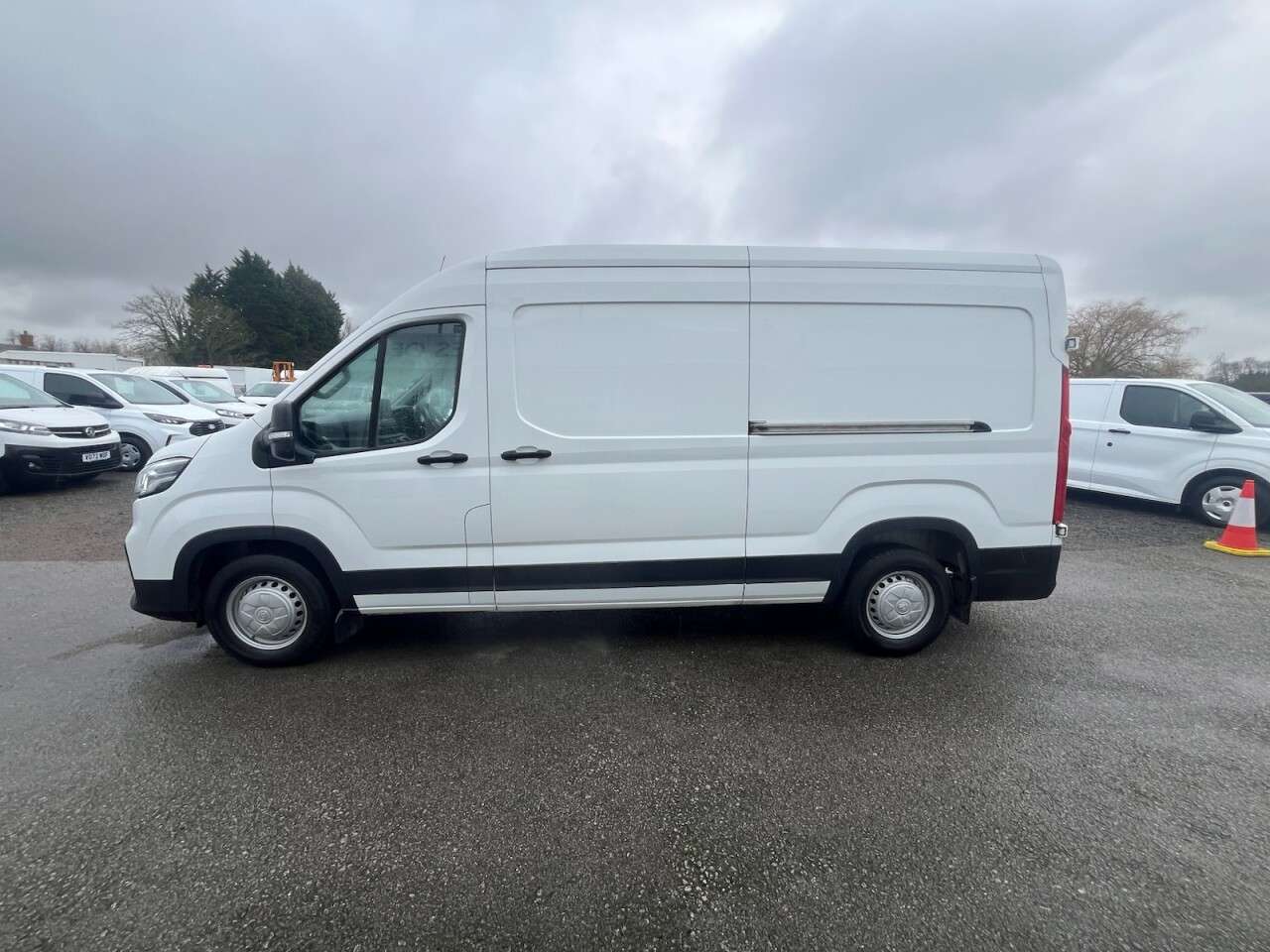 2024 MAXUS DELIVER 9 2024 MAXUS DELIVER 9