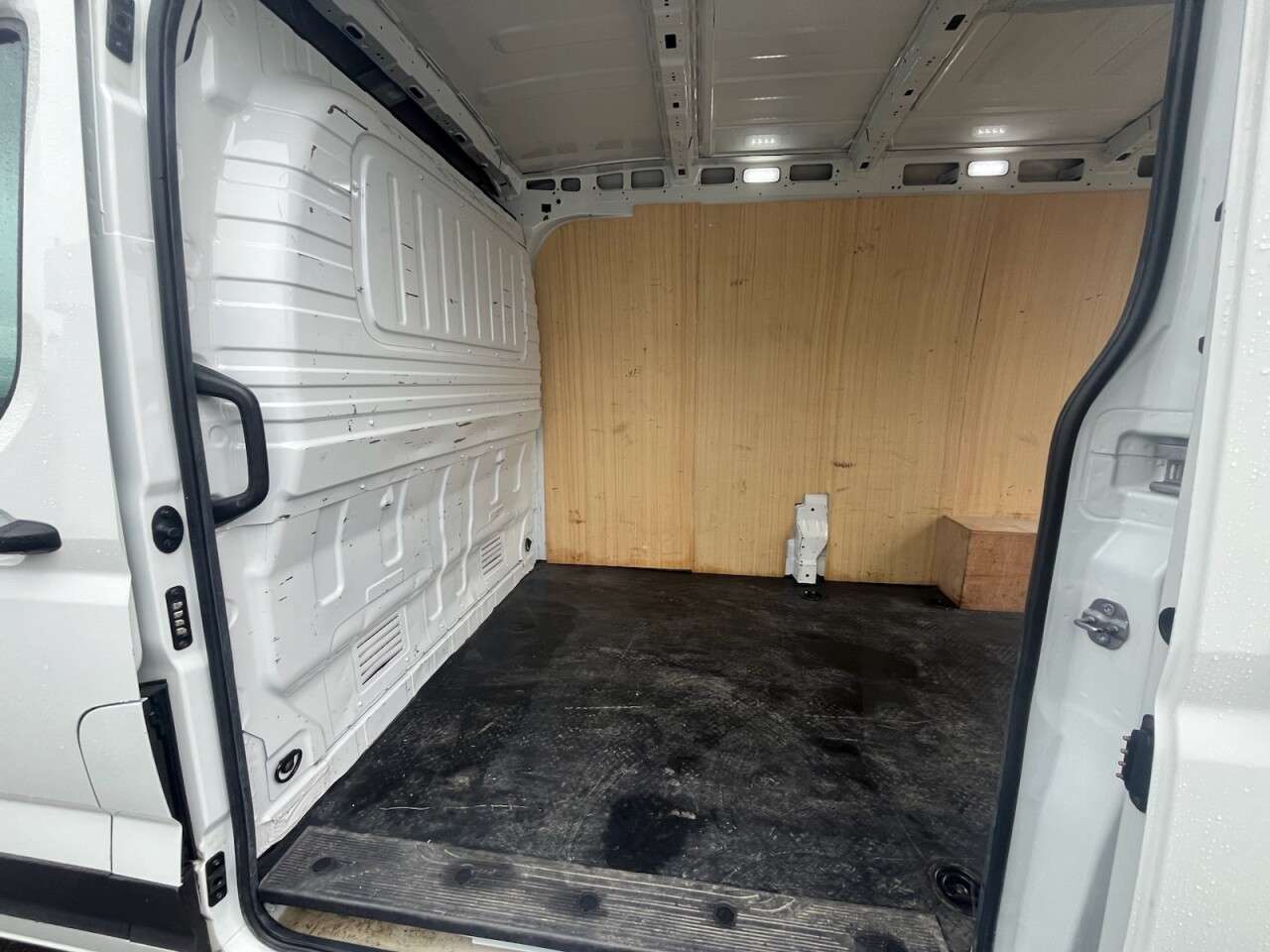 2024 MAXUS DELIVER 9 2024 MAXUS DELIVER 9