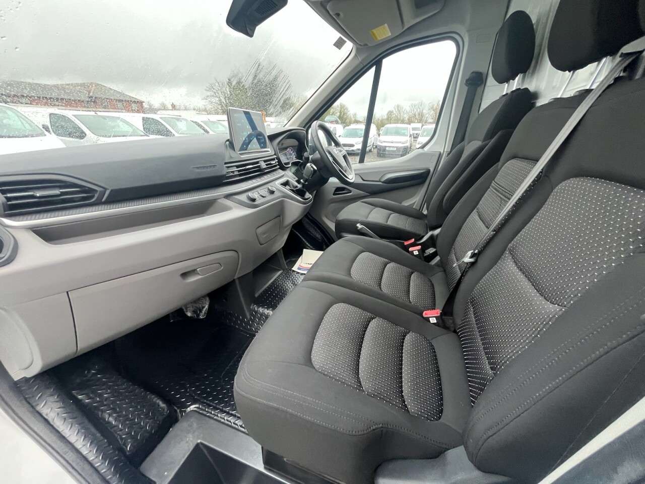 2024 MAXUS DELIVER 9 2024 MAXUS DELIVER 9