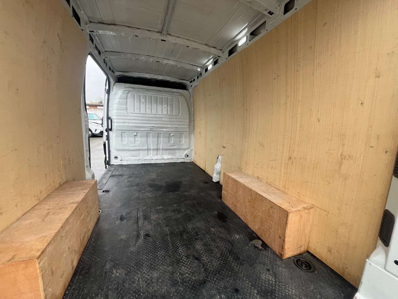 2024 MAXUS DELIVER 9 2024 MAXUS DELIVER 9