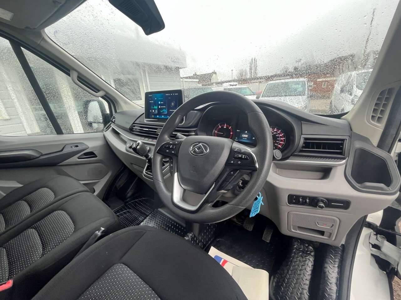 2024 MAXUS DELIVER 9 2024 MAXUS DELIVER 9