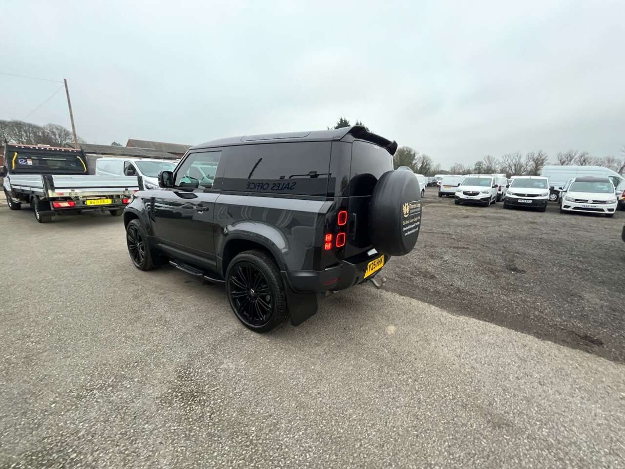 2025 LAND ROVER DEFENDER 2025 LAND ROVER DEFENDER