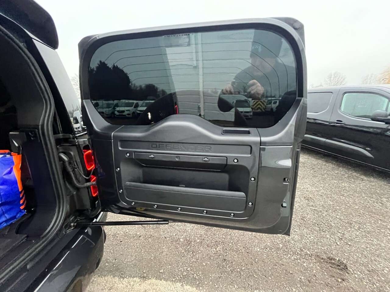 2025 LAND ROVER DEFENDER 2025 LAND ROVER DEFENDER