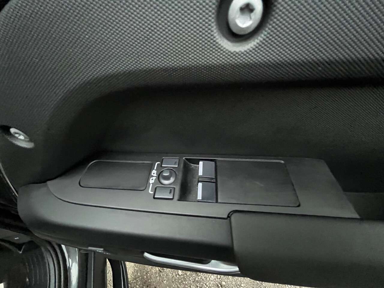 2025 LAND ROVER DEFENDER 2025 LAND ROVER DEFENDER