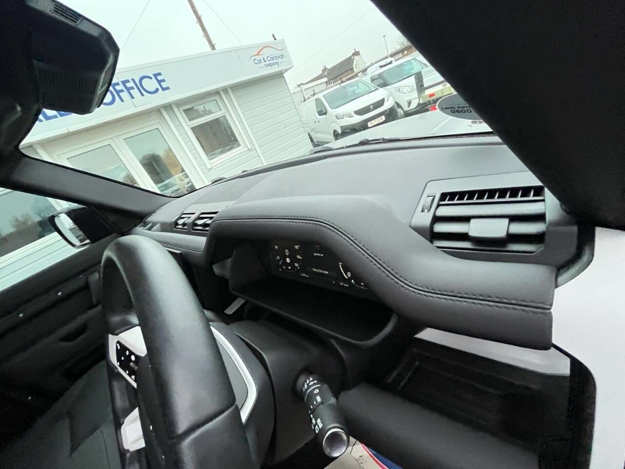 2025 LAND ROVER DEFENDER 2025 LAND ROVER DEFENDER