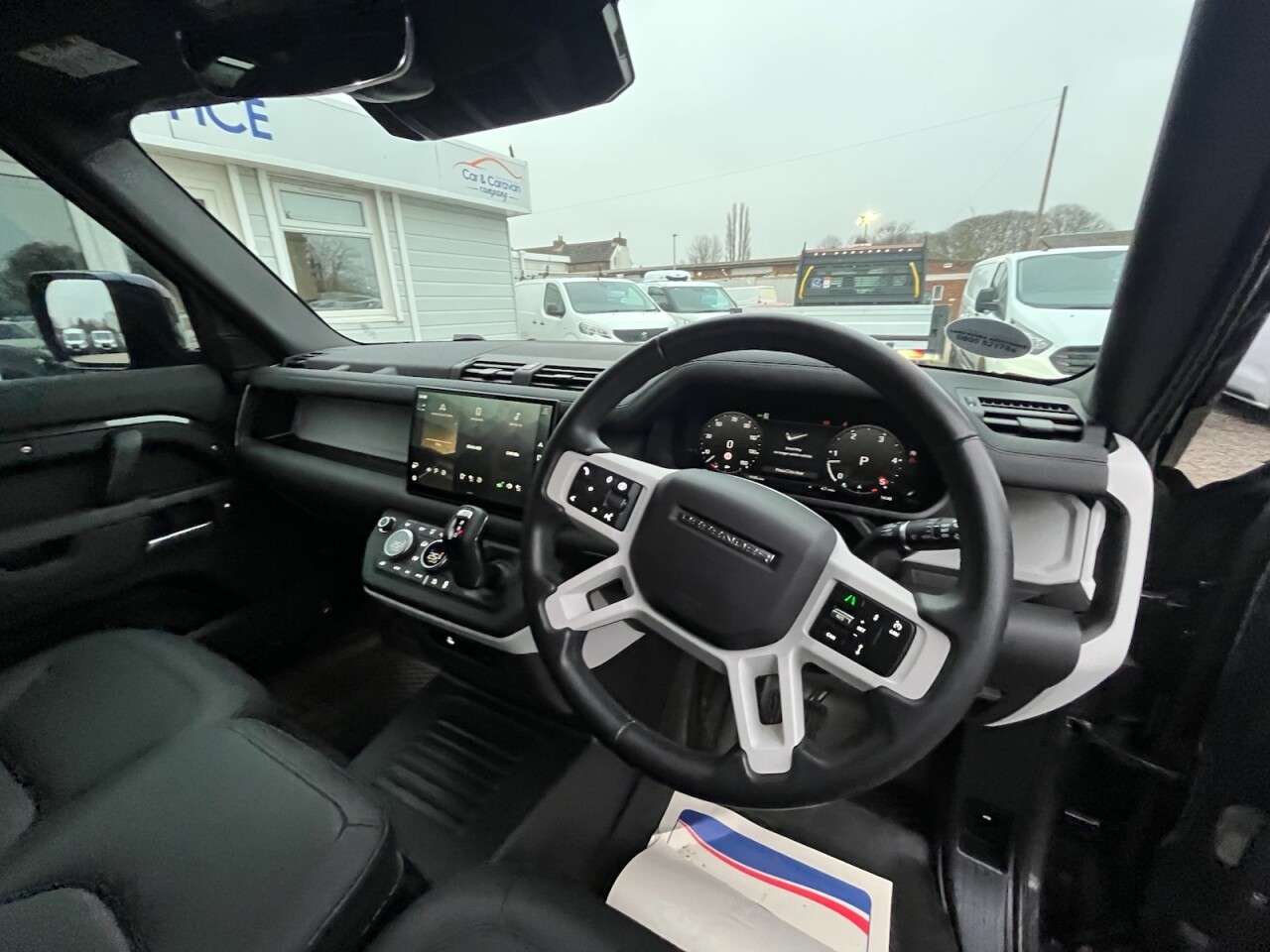 2025 LAND ROVER DEFENDER 2025 LAND ROVER DEFENDER