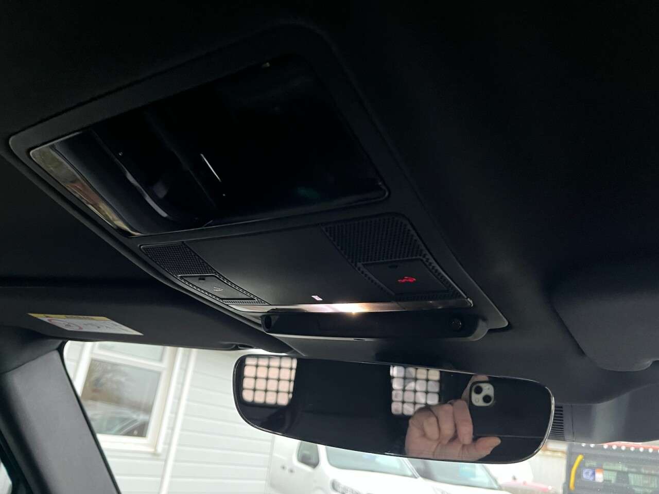 2025 LAND ROVER DEFENDER 2025 LAND ROVER DEFENDER