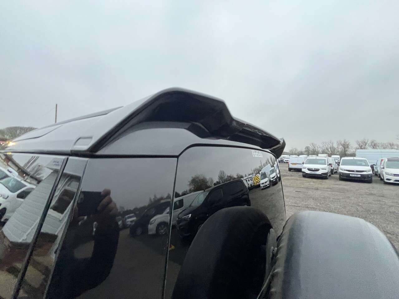 2025 LAND ROVER DEFENDER 2025 LAND ROVER DEFENDER