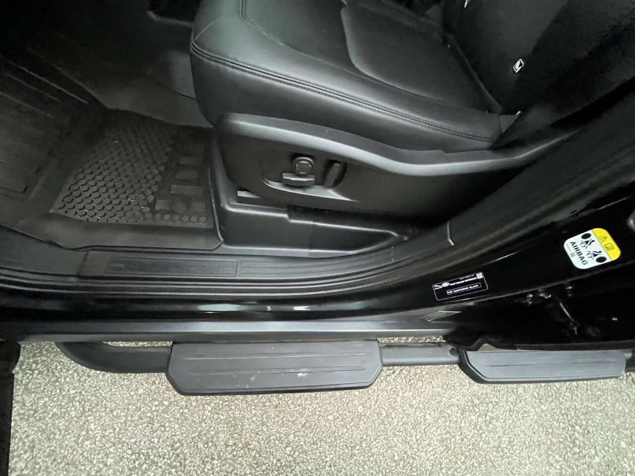 2025 LAND ROVER DEFENDER 2025 LAND ROVER DEFENDER