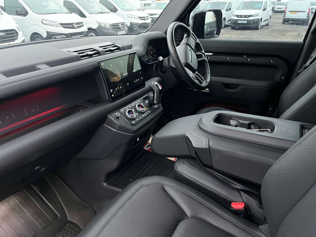 2025 LAND ROVER DEFENDER 2025 LAND ROVER DEFENDER