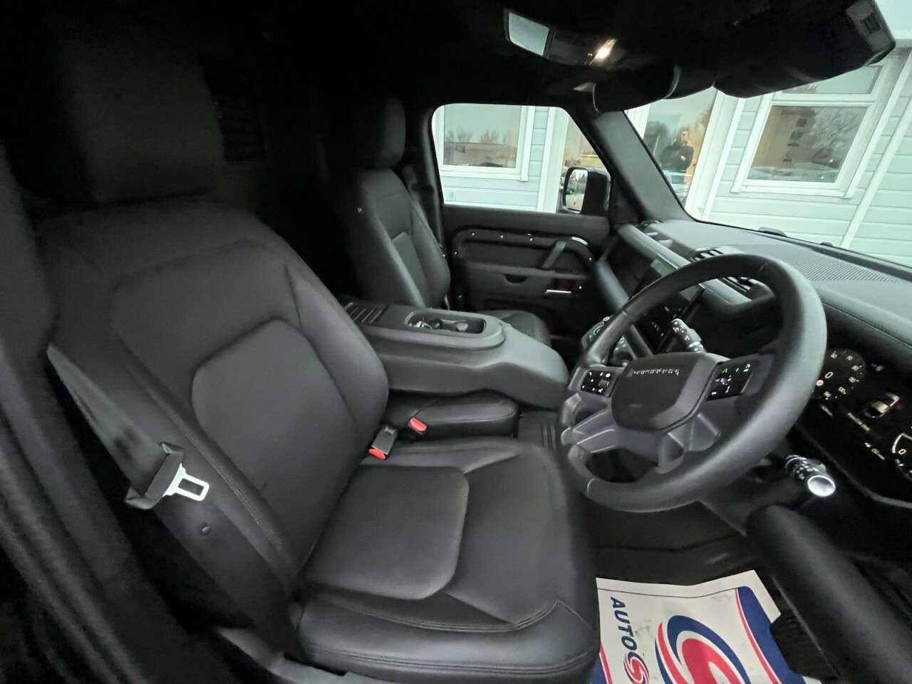 2025 LAND ROVER DEFENDER 2025 LAND ROVER DEFENDER