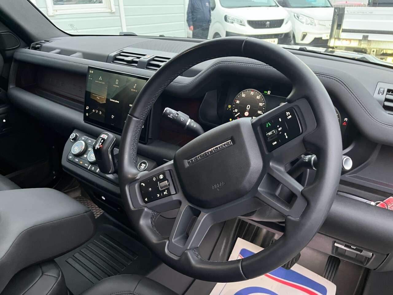 2025 LAND ROVER DEFENDER 2025 LAND ROVER DEFENDER