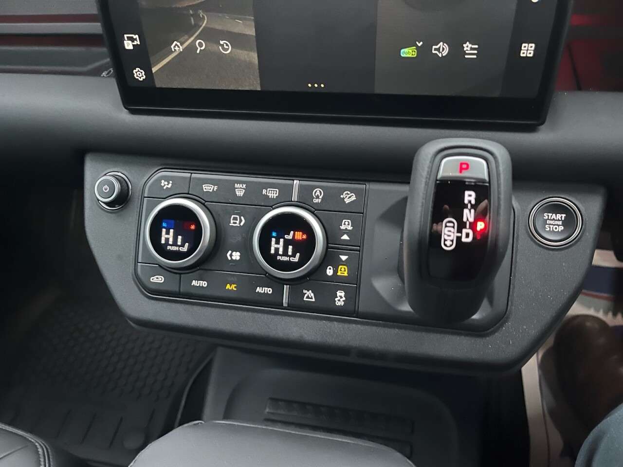 2025 LAND ROVER DEFENDER 2025 LAND ROVER DEFENDER