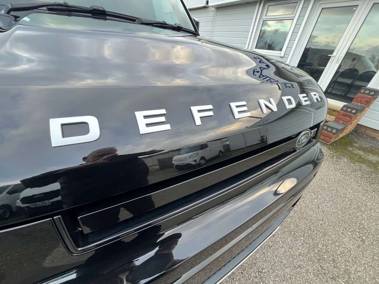 2025 LAND ROVER DEFENDER 2025 LAND ROVER DEFENDER