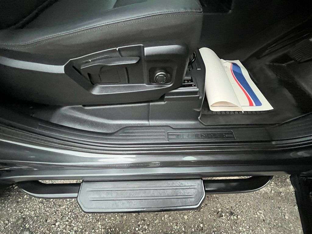 2025 LAND ROVER DEFENDER 2025 LAND ROVER DEFENDER