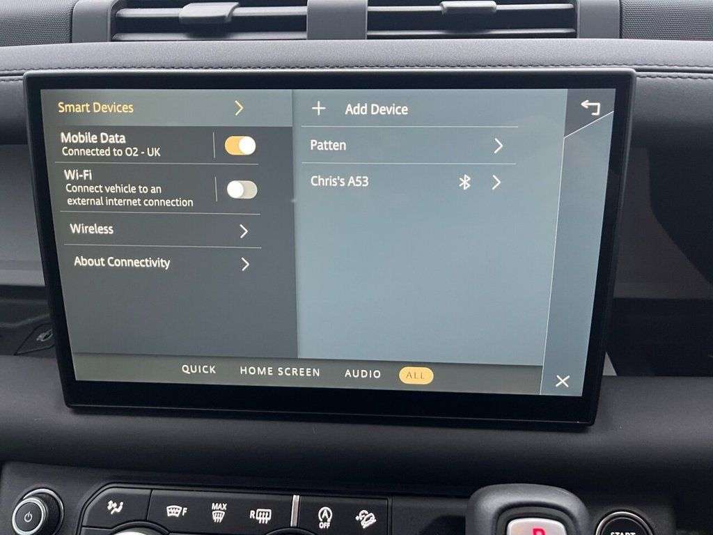 2025 LAND ROVER DEFENDER 2025 LAND ROVER DEFENDER