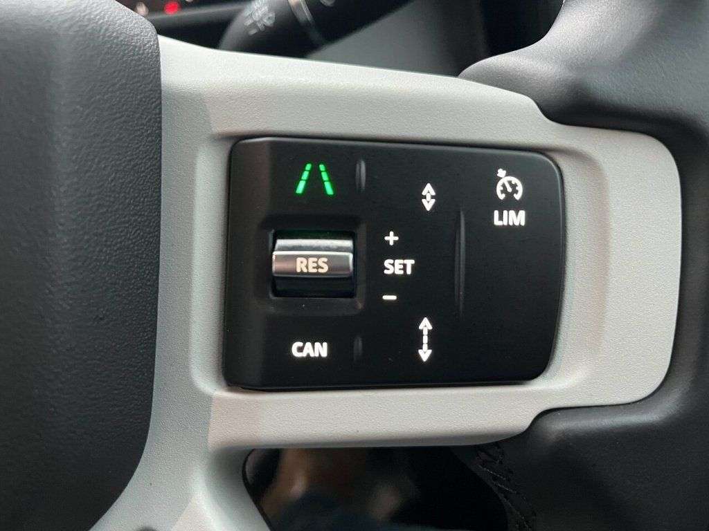 2025 LAND ROVER DEFENDER 2025 LAND ROVER DEFENDER