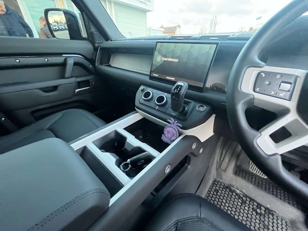 2025 LAND ROVER DEFENDER 2025 LAND ROVER DEFENDER