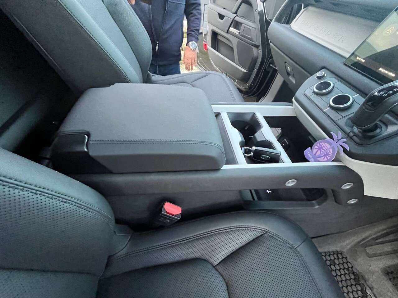 2025 LAND ROVER DEFENDER 2025 LAND ROVER DEFENDER