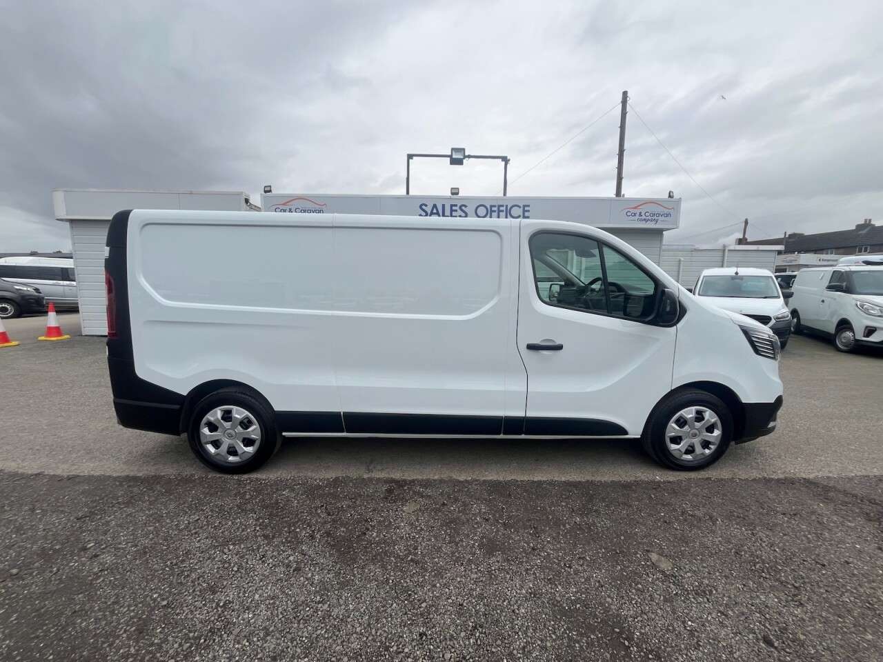 2022 RENAULT TRAFIC 2022 RENAULT TRAFIC