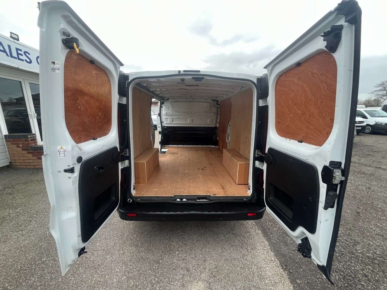 2022 RENAULT TRAFIC 2022 RENAULT TRAFIC