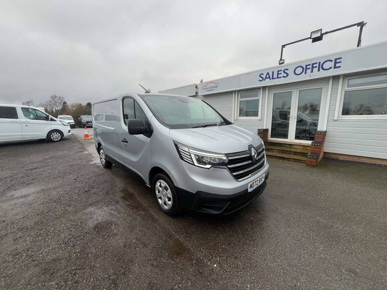 A 2023 RENAULT TRAFIC 2.0 dCi Blue SL28 Business+ Panel Van 5dr Diesel Manual L1 H1 Euro 6 (s/s) A 2023 RENAULT TRAFIC 2.0 dCi Blue SL28 Business+ Panel Van 5dr Diesel Manual L1 H1 Euro 6 (s/s)