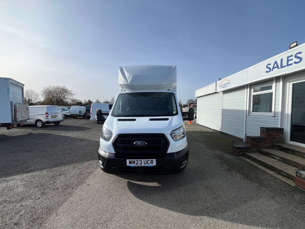 A 2023 FORD TRANSIT 2.0 350 EcoBlue HD Leader Luton 2dr Diesel Manual RWD L4 Euro 6 (s/s) (DRW) A 2023 FORD TRANSIT 2.0 350 EcoBlue HD Leader Luton 2dr Diesel Manual RWD L4 Euro 6 (s/s) (DRW)