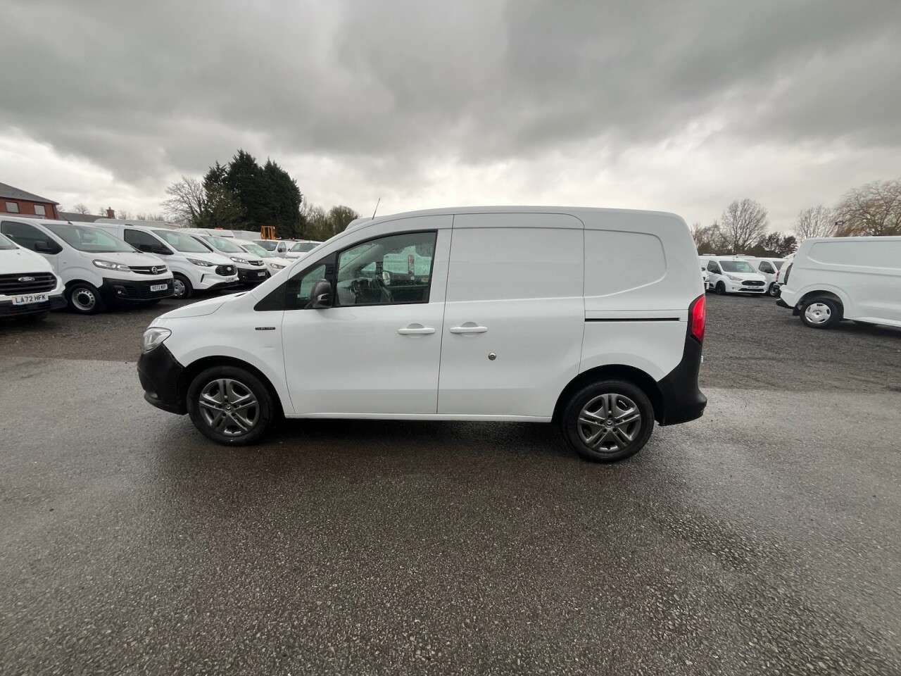 2024 MERCEDES-BENZ ECITAN 2024 MERCEDES-BENZ ECITAN