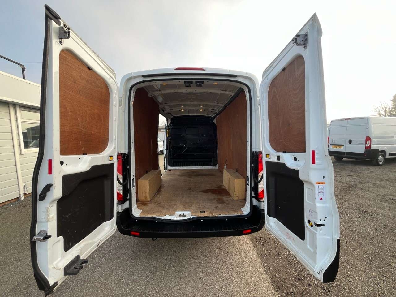 2023 FORD TRANSIT 2023 FORD TRANSIT