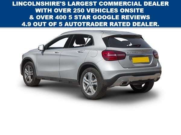 A 2017 MERCEDES-BENZ 180 2.1 GLA200d AMG Line SUV 5dr Diesel 7G-DCT Euro 6 (s/s) (136 ps) A 2017 MERCEDES-BENZ 180 2.1 GLA200d AMG Line SUV 5dr Diesel 7G-DCT Euro 6 (s/s) (136 ps)