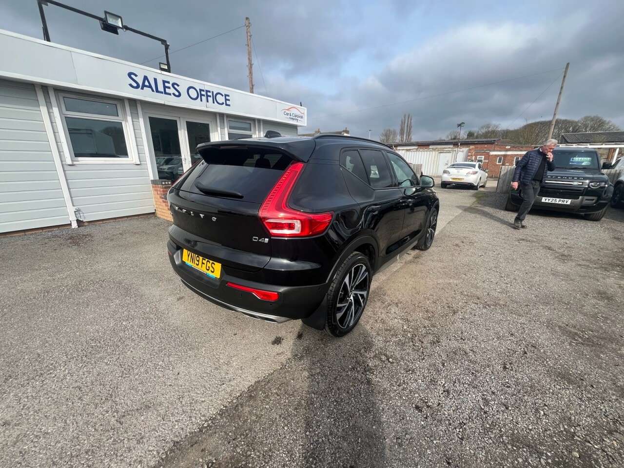 2019 VOLVO XC40 2019 VOLVO XC40