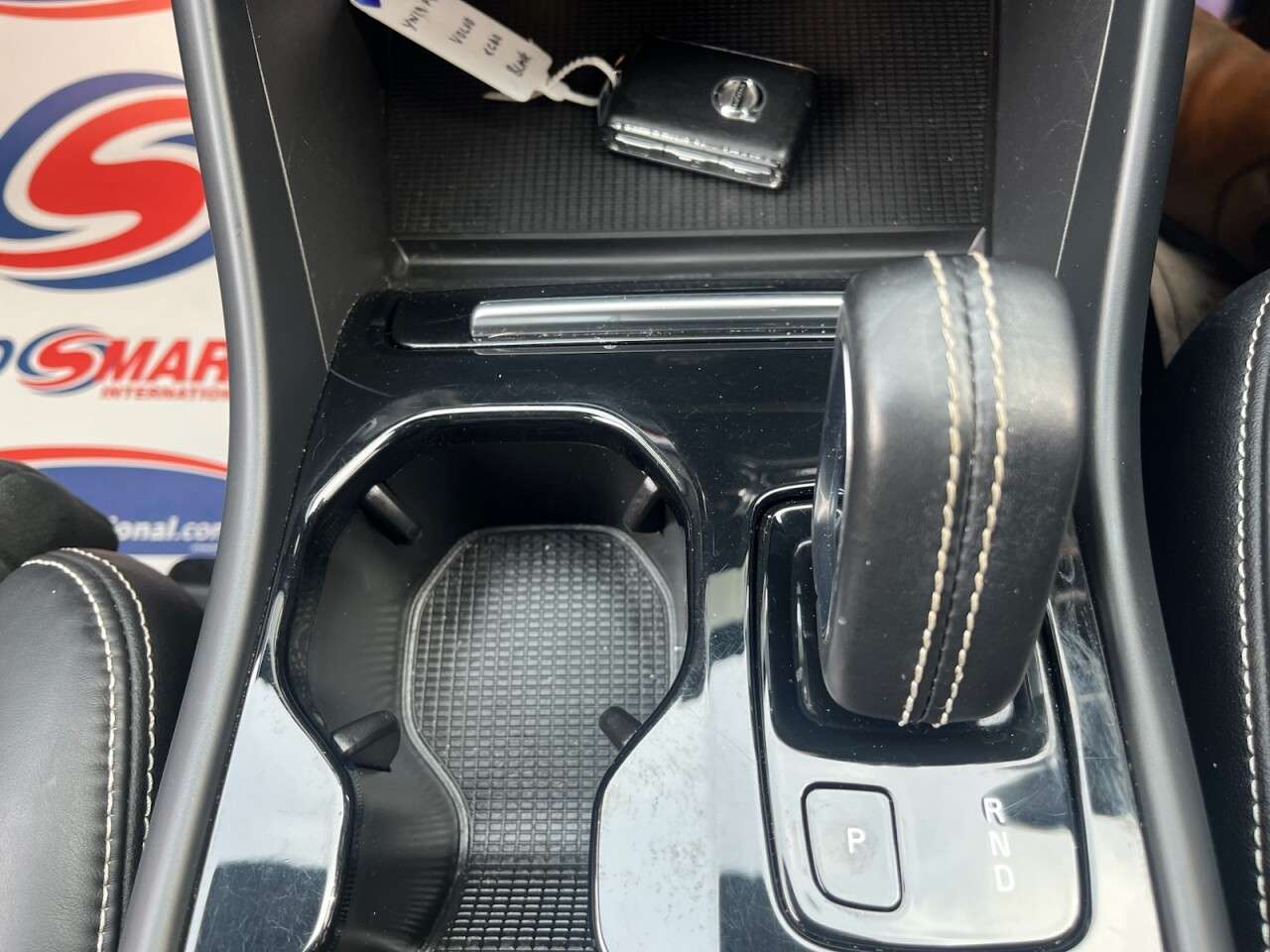 2019 VOLVO XC40 2019 VOLVO XC40