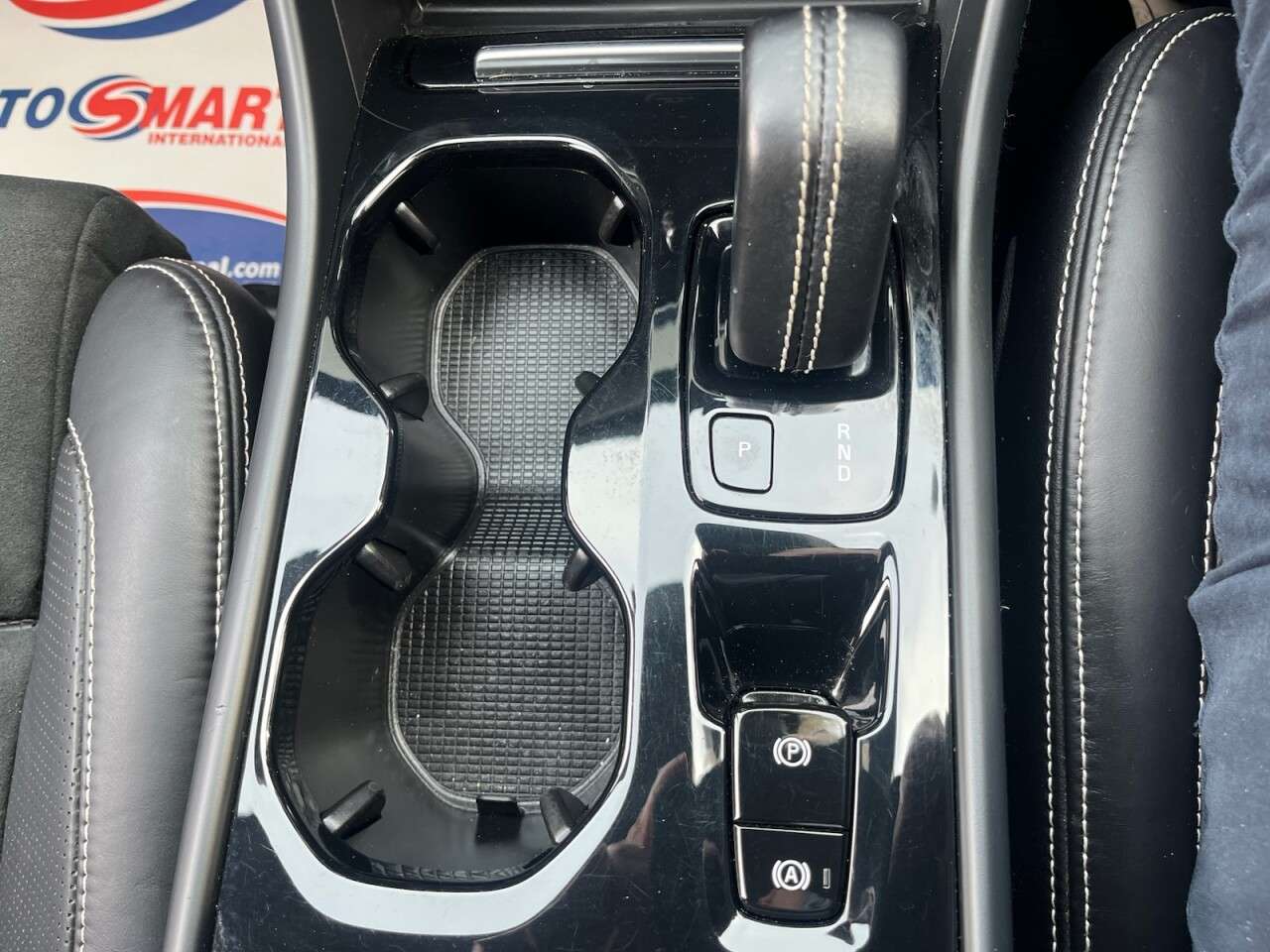2019 VOLVO XC40 2019 VOLVO XC40