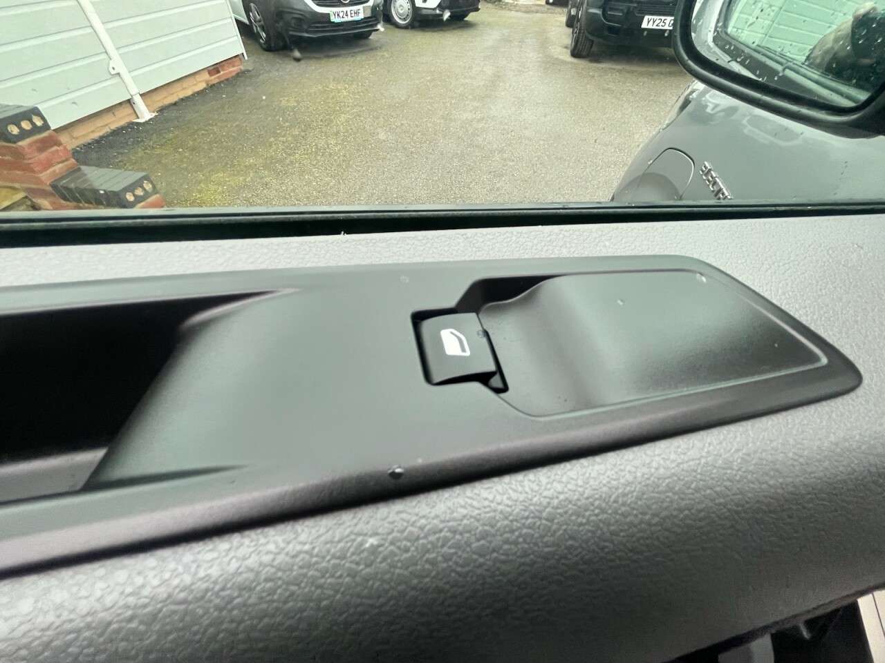 2021 TOYOTA PROACE 2021 TOYOTA PROACE