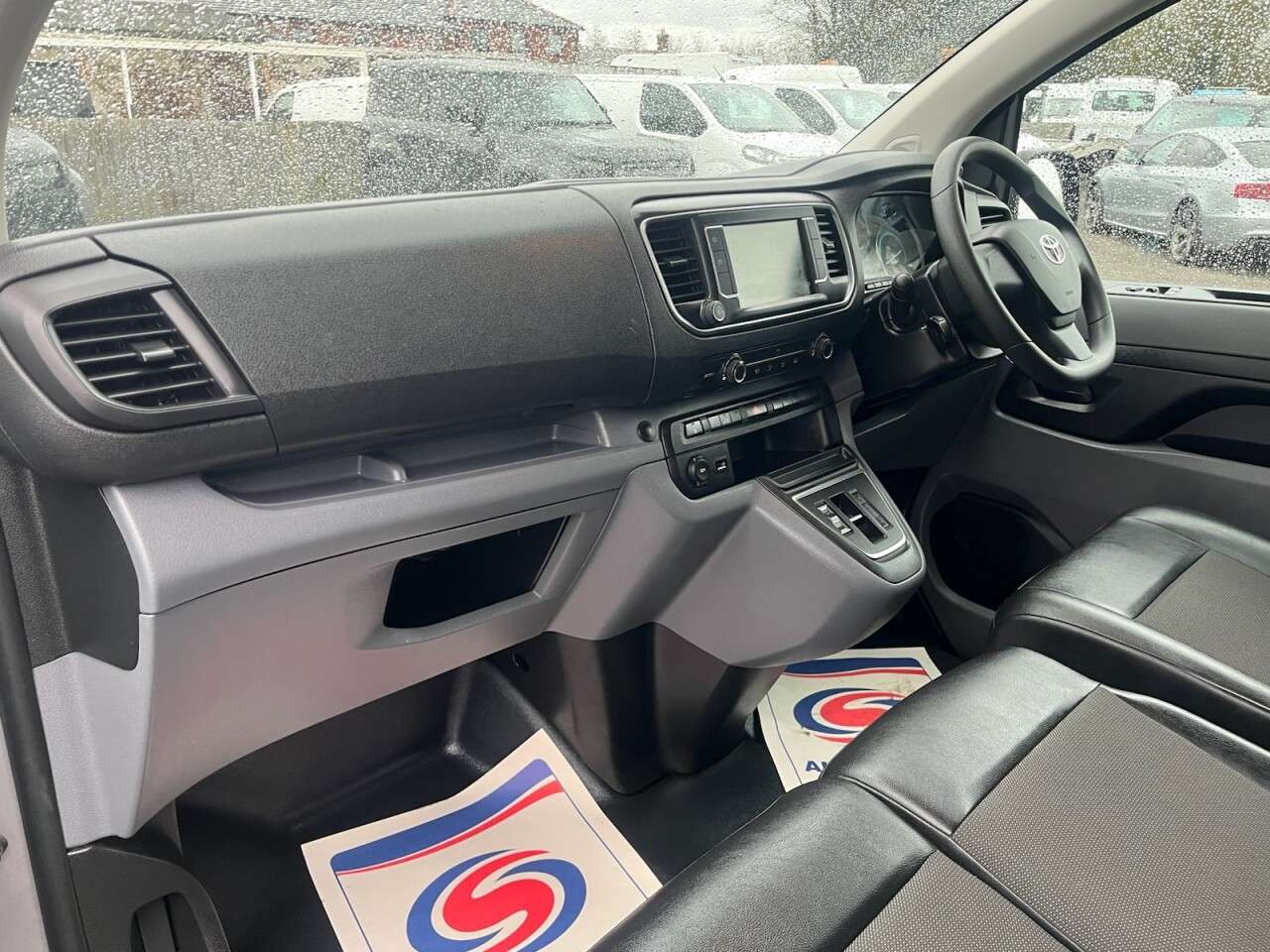 2021 TOYOTA PROACE 2021 TOYOTA PROACE