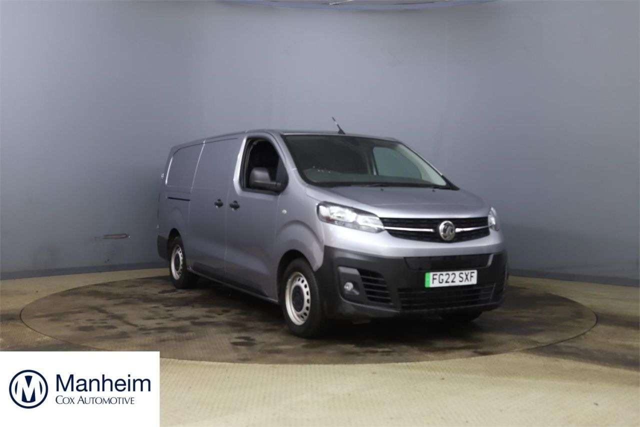 A 2022 VAUXHALL VIVARO ELECTRIC 3100 75kWh Dynamic Panel Van 6dr Electric Auto L2 H1 (7.4kW Charger) (136 p A 2022 VAUXHALL VIVARO ELECTRIC 3100 75kWh Dynamic Panel Van 6dr Electric Auto L2 H1 (7.4kW Charger) (136 p