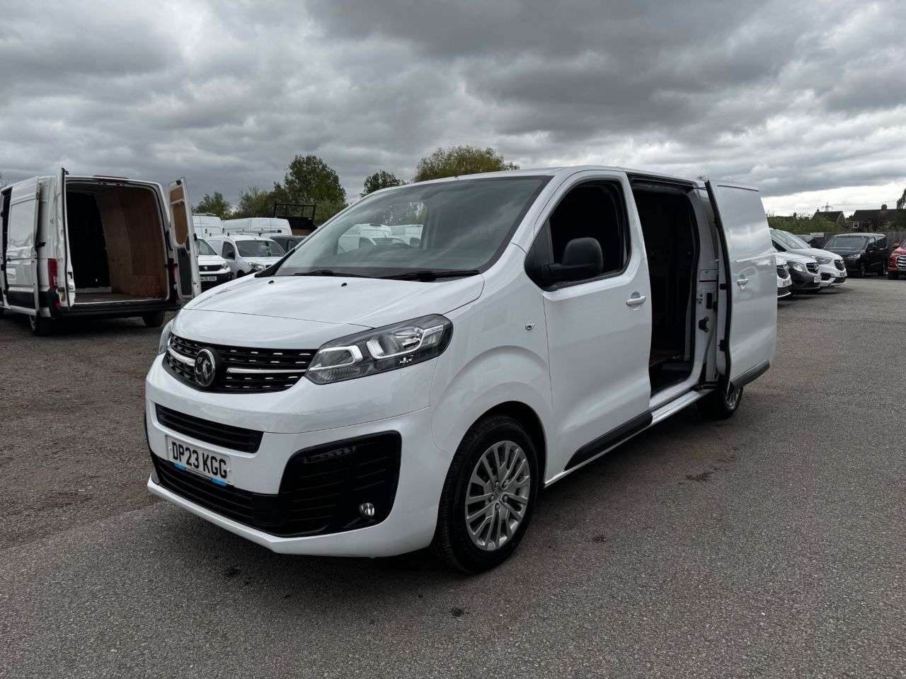 2023 VAUXHALL VIVARO 2023 VAUXHALL VIVARO