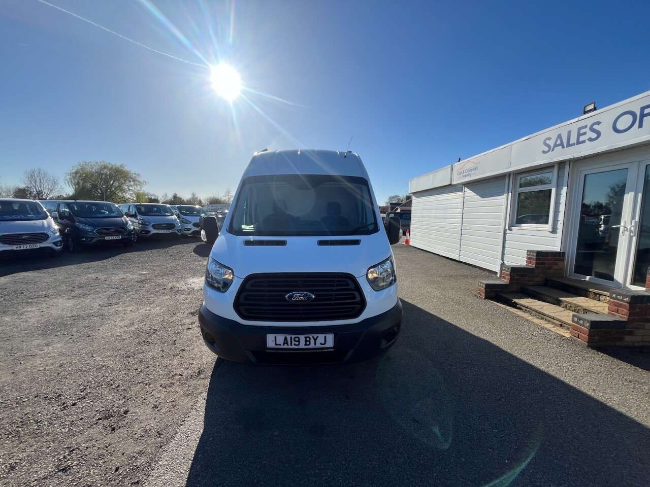A 2019 FORD TRANSIT 2.0 350 EcoBlue Panel Van 5dr Diesel Manual FWD L2 H3 Euro 6 (130 ps) * FIN A 2019 FORD TRANSIT 2.0 350 EcoBlue Panel Van 5dr Diesel Manual FWD L2 H3 Euro 6 (130 ps) * FIN