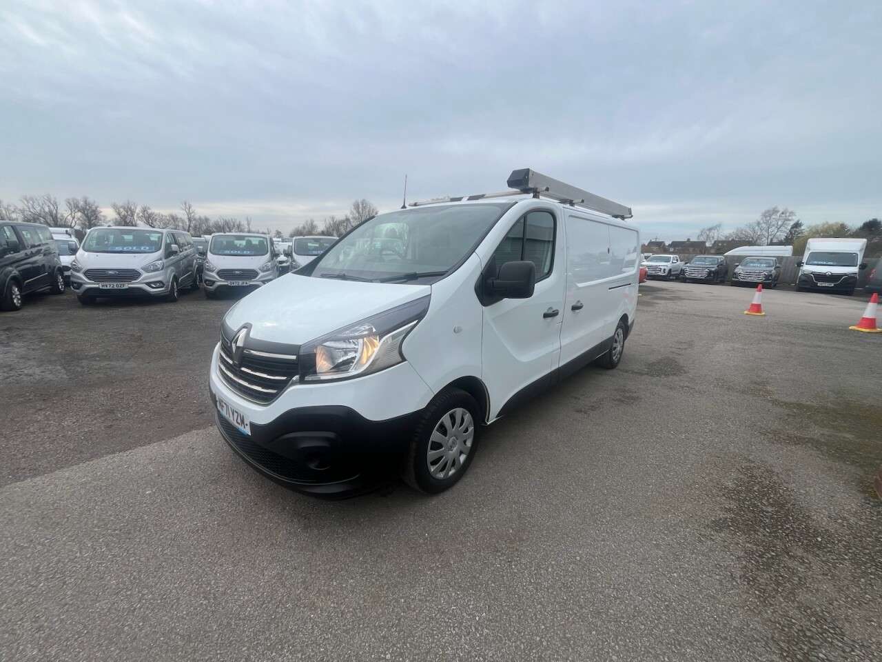 2021 RENAULT TRAFIC 2021 RENAULT TRAFIC