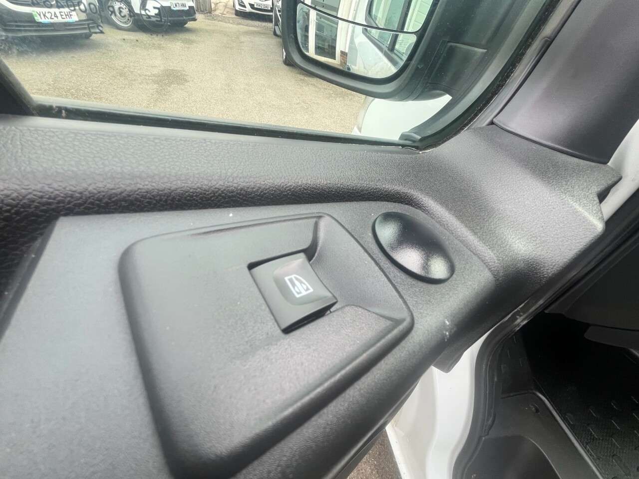 2021 RENAULT TRAFIC 2021 RENAULT TRAFIC