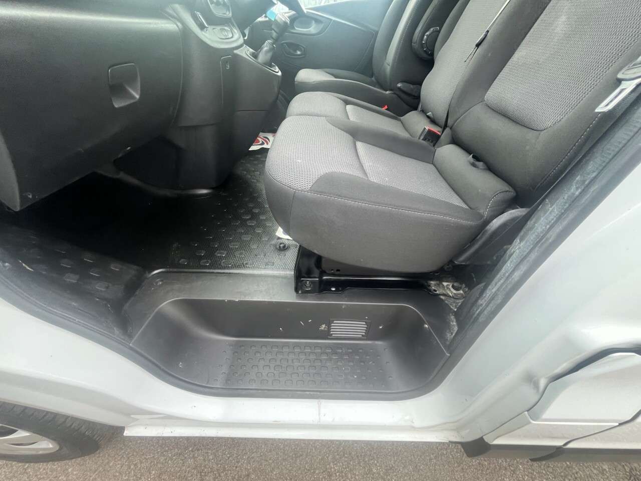 2021 RENAULT TRAFIC 2021 RENAULT TRAFIC