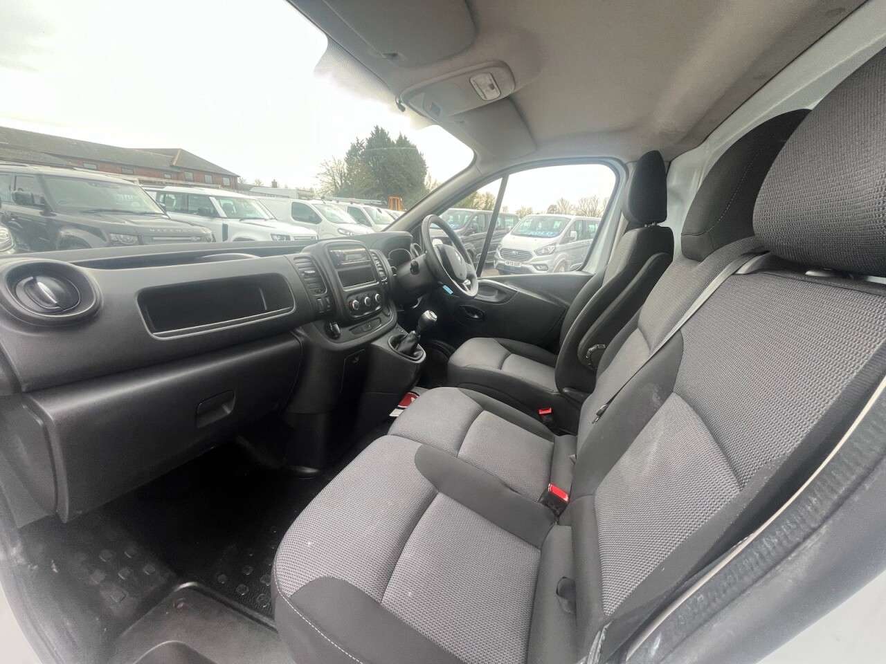 2021 RENAULT TRAFIC 2021 RENAULT TRAFIC