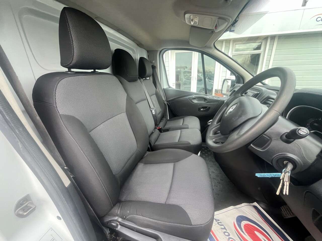 2021 RENAULT TRAFIC 2021 RENAULT TRAFIC