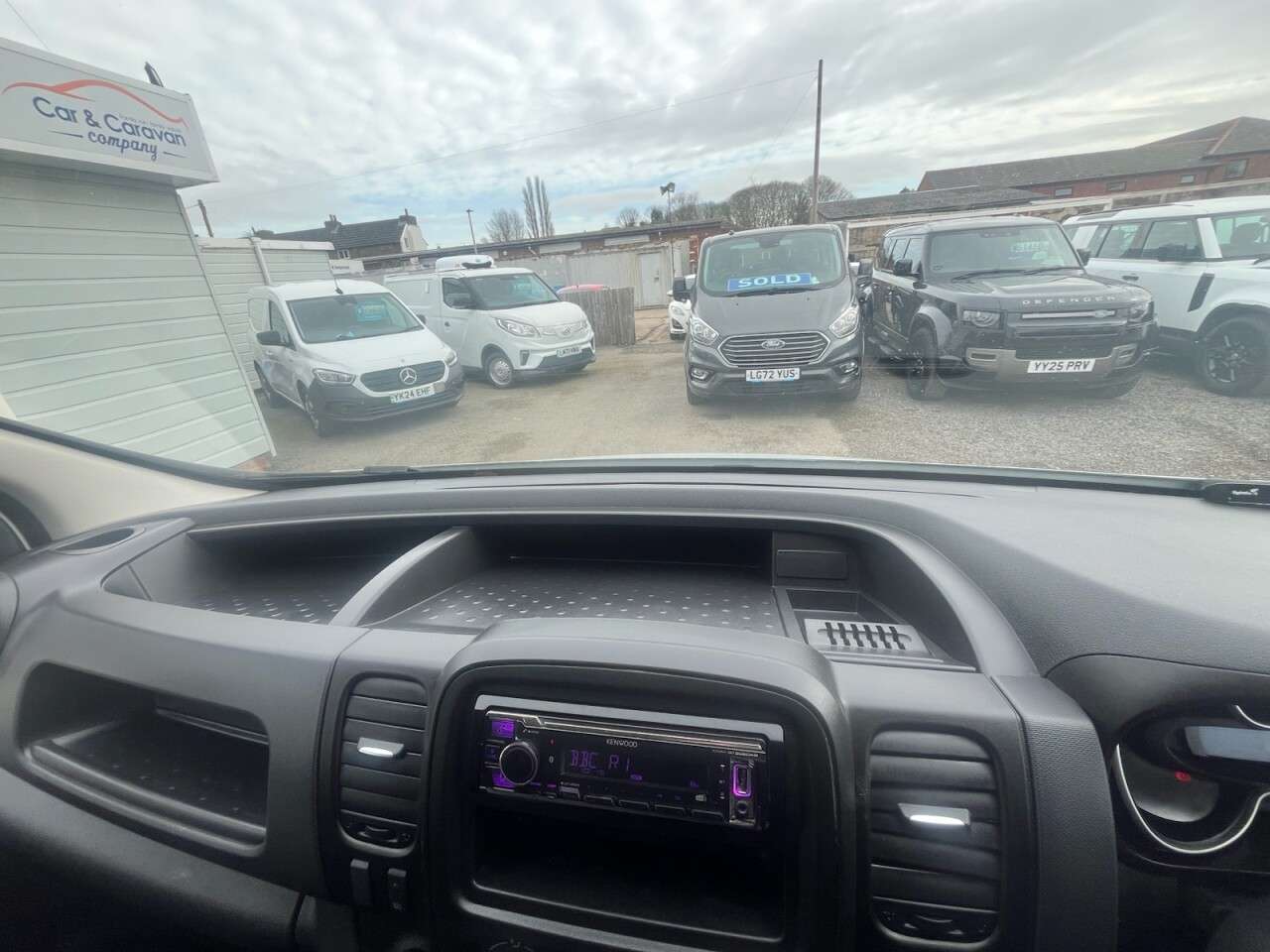 2021 RENAULT TRAFIC 2021 RENAULT TRAFIC