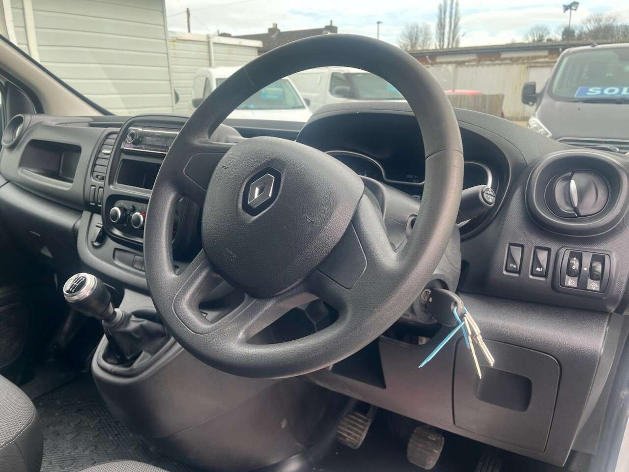 2021 RENAULT TRAFIC 2021 RENAULT TRAFIC