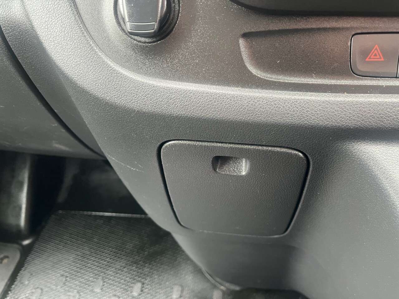 2021 RENAULT TRAFIC 2021 RENAULT TRAFIC