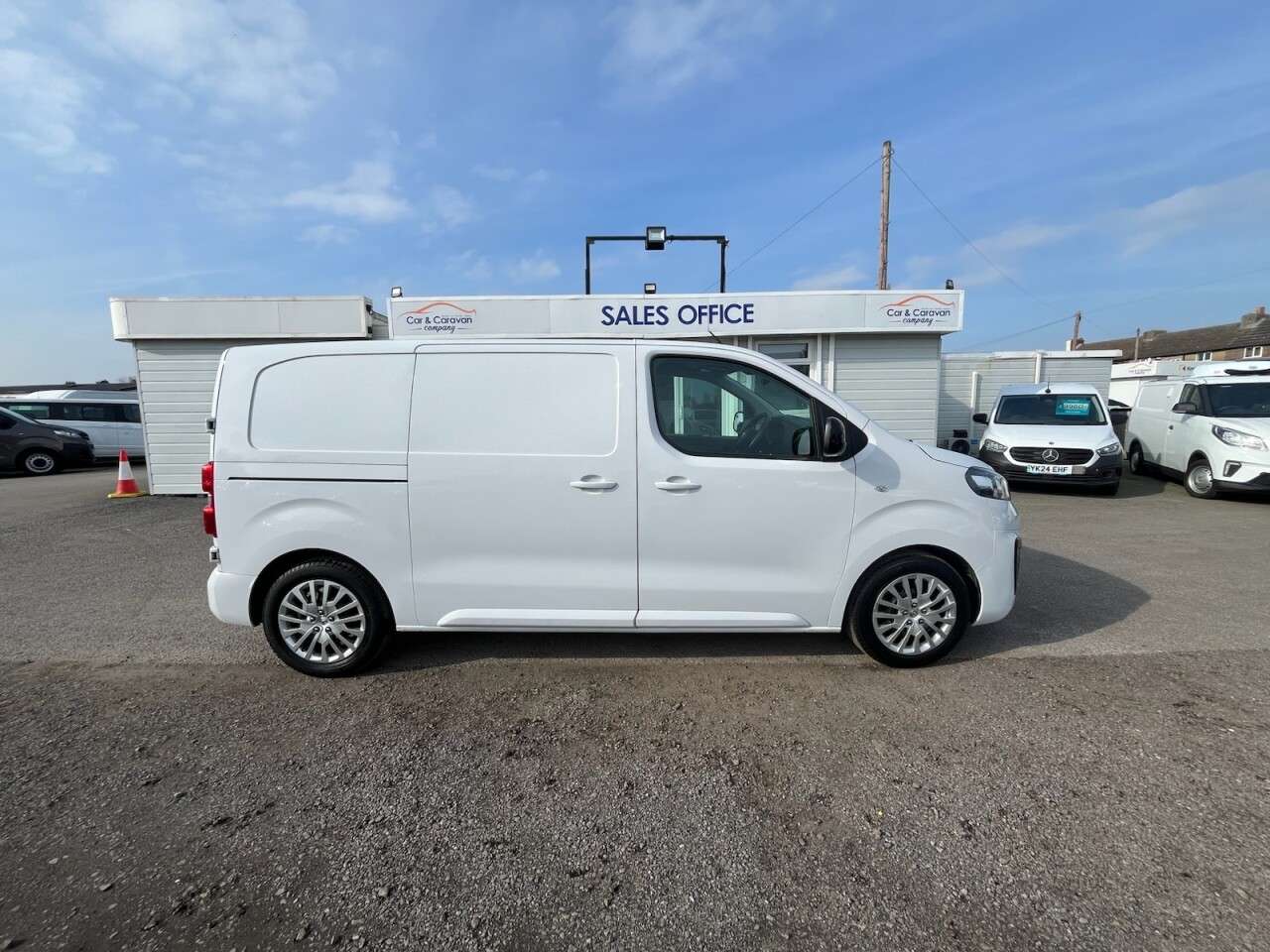 2023 VAUXHALL VIVARO 2023 VAUXHALL VIVARO