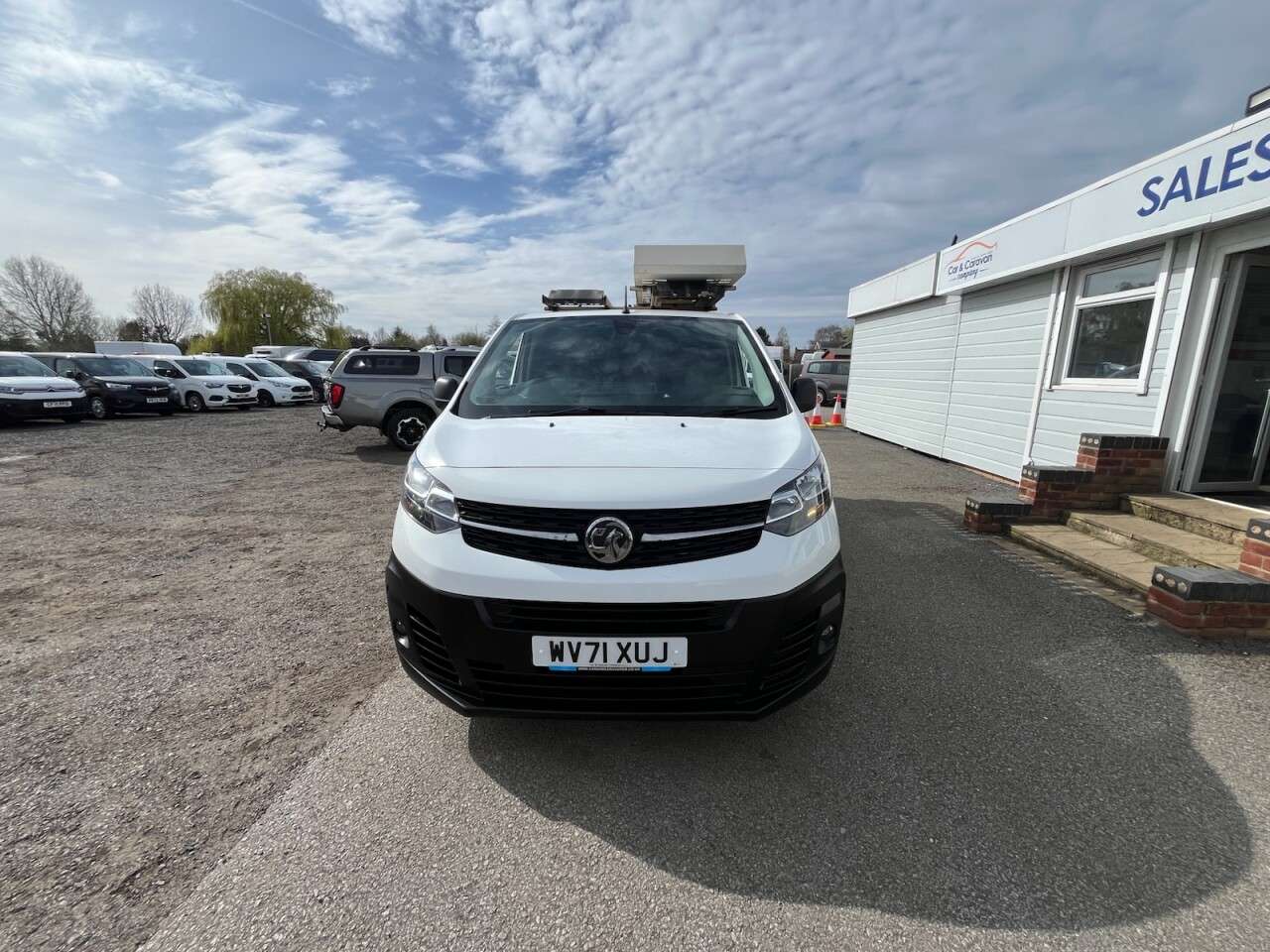 A 2021 VAUXHALL VIVARO 1.5 Turbo D 2900 Dynamic Panel Van 6dr Diesel Manual L2 H1 Euro 6 (s/s) (10 A 2021 VAUXHALL VIVARO 1.5 Turbo D 2900 Dynamic Panel Van 6dr Diesel Manual L2 H1 Euro 6 (s/s) (10