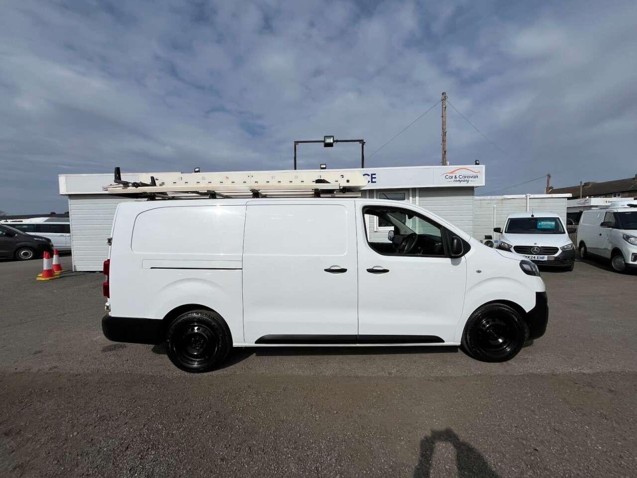 2021 VAUXHALL VIVARO 2021 VAUXHALL VIVARO